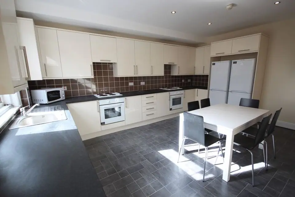 Richmond Avenue, Hyde Park, Leeds, West Yorkshire