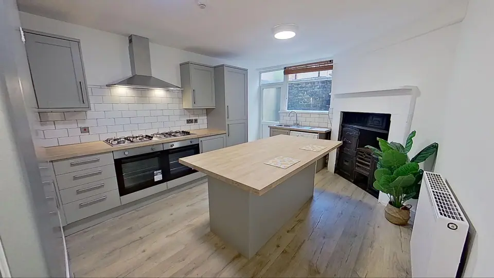 Estcourt Avenue, Headingley, Leeds, West Yorkshire